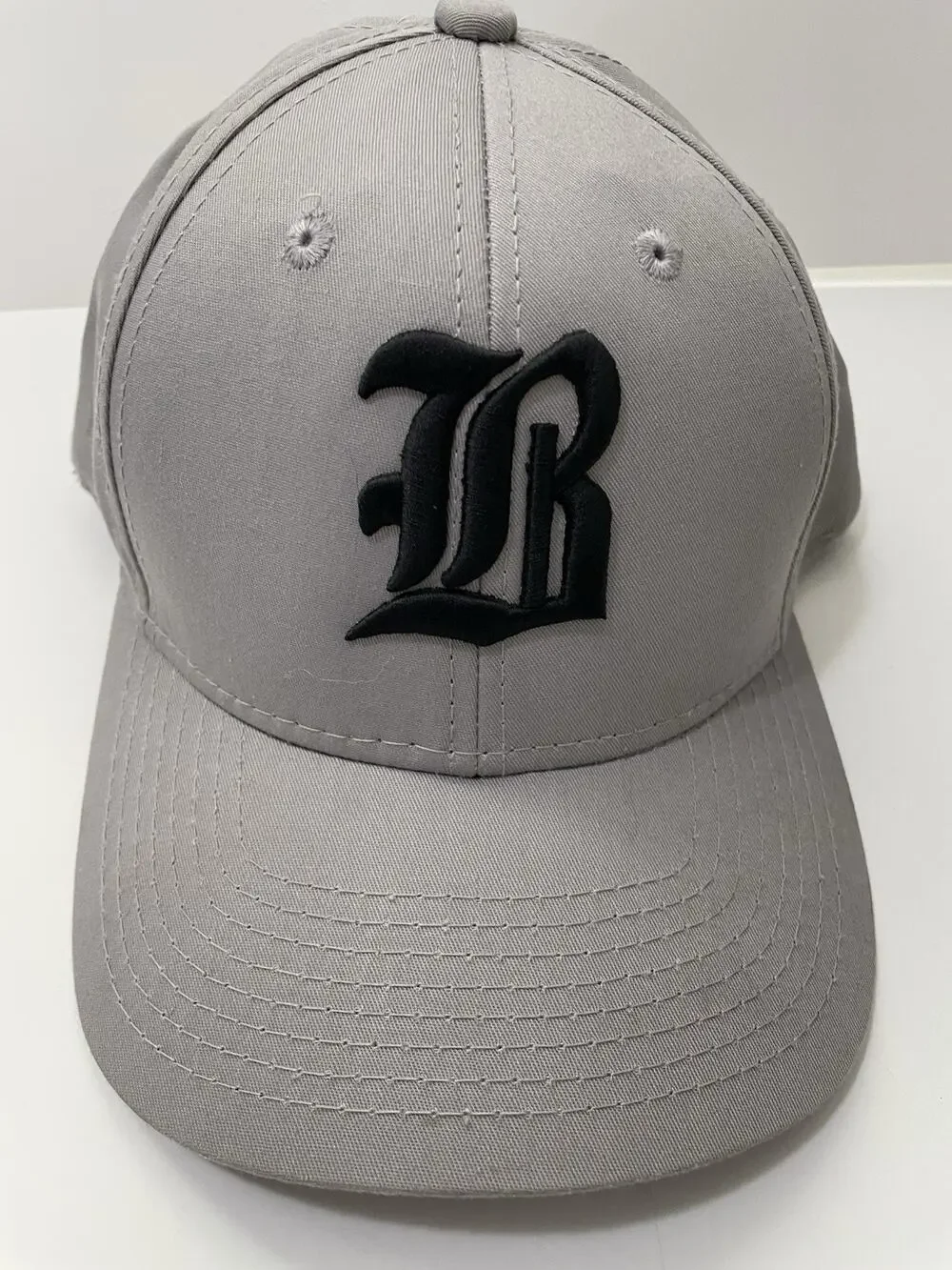 Vintage The Game R Logo SnapBack Baseball Cap Hat Gray Black Embroidered
